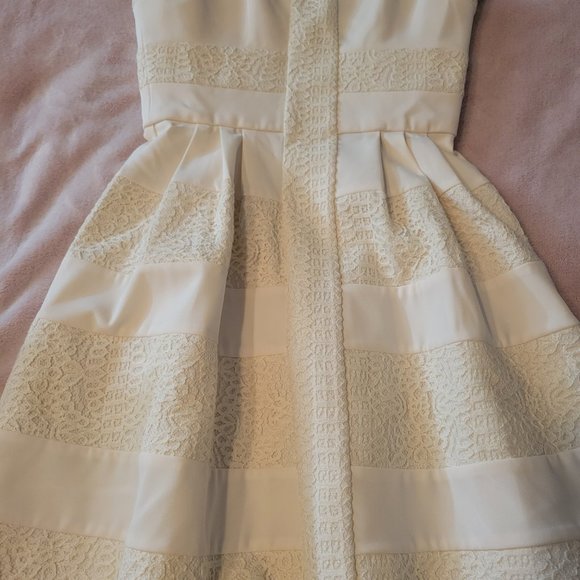NWT Beautiful BCBGMaxazria Dress - Picture 7 of 13